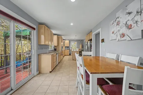 57 Buhleir Road Pawling NY 12564