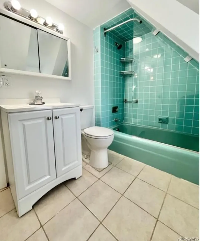 72 Soundview Street New Rochelle NY 10805