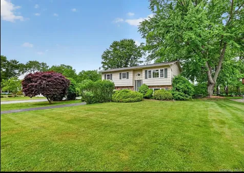 105 Lakewood Drive Congers NY 10920