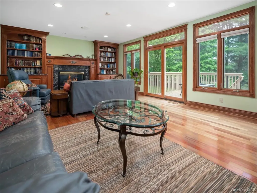 10 Rockingham Road Spring Valley NY 10977