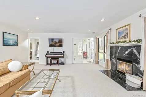 11 Vista Drive Manorville NY 11949