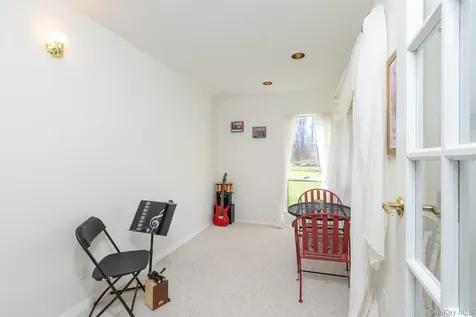 11 Vista Drive Manorville NY 11949