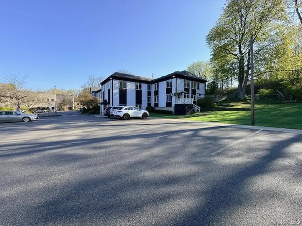 515 Route 22 Pawling NY 12564