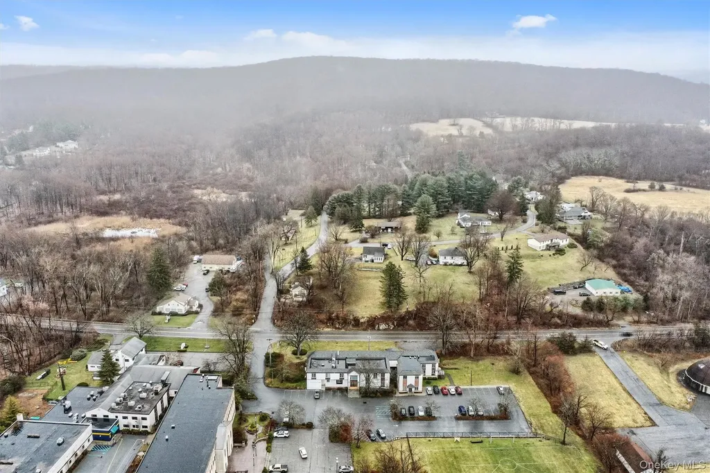 515 Route 22 Pawling NY 12564