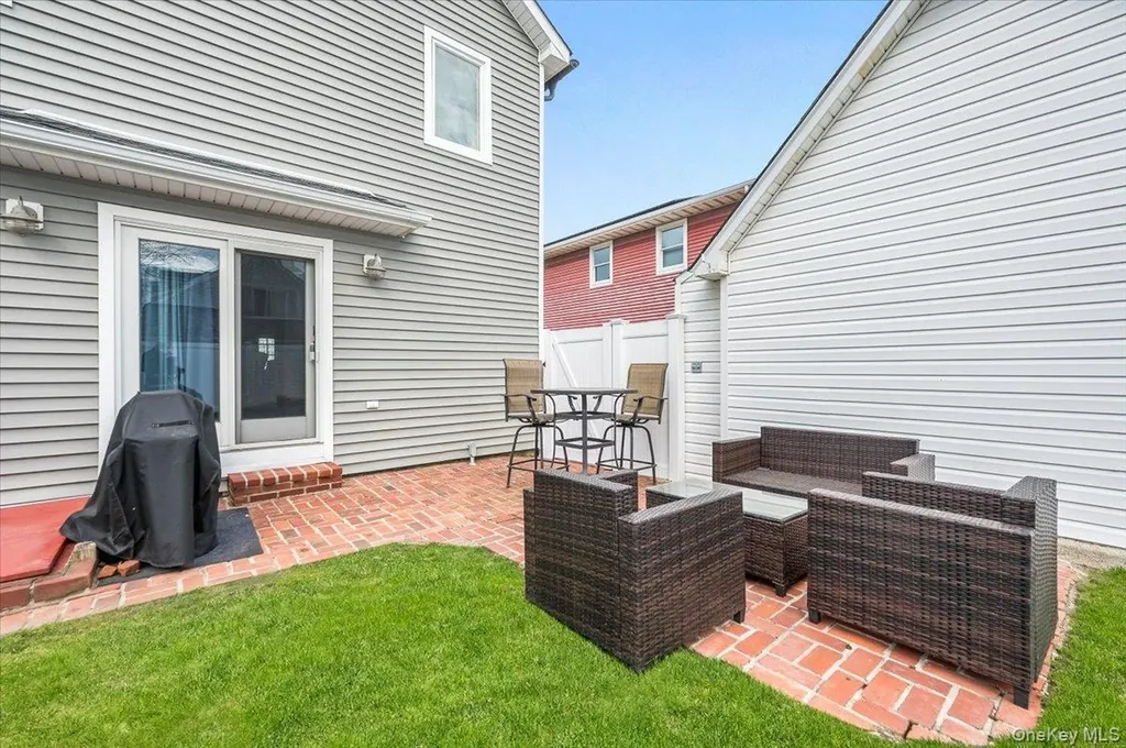 76 Coronado Street Atlantic Beach NY 11509