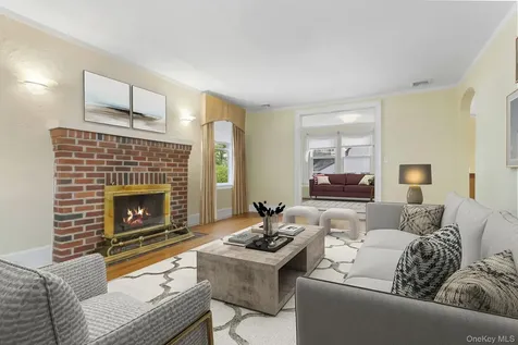 10 Grandview Avenue Pleasantville NY 10570