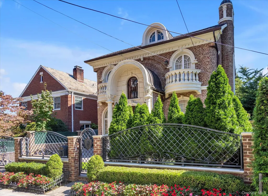 7207 112th Street Forest Hills NY 11375