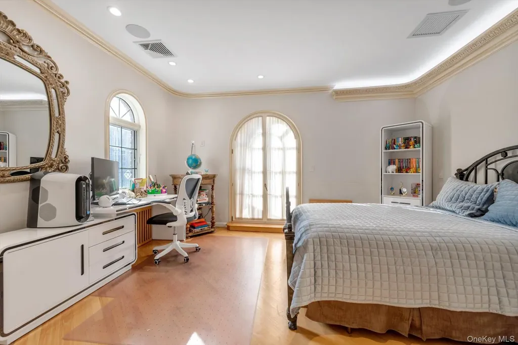 7207 112th Street Forest Hills NY 11375