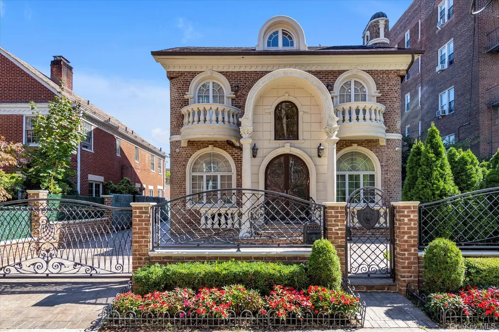 7207 112th Street Forest Hills NY 11375