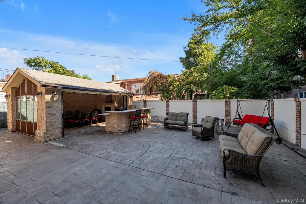 7207 112th Street Forest Hills NY 11375
