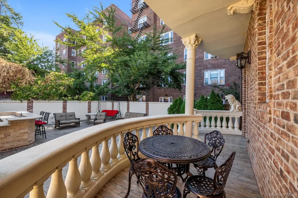 7207 112th Street Forest Hills NY 11375