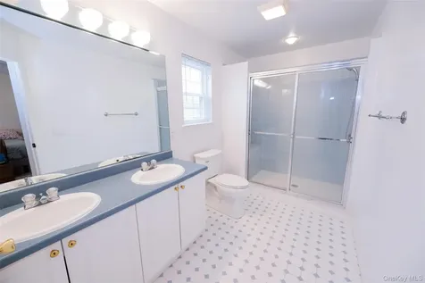 62 Meadowbrook Court Patterson NY 12563