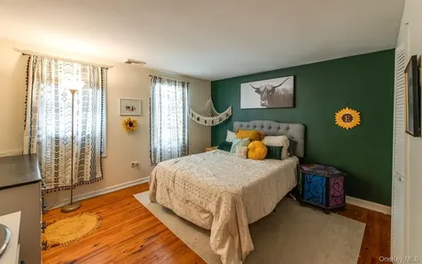 24 E Market Street Hyde Park NY 12538