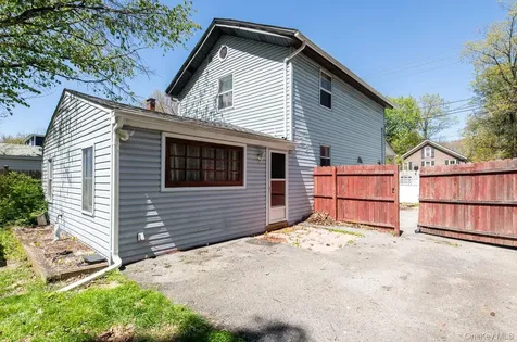 24 E Market Street Hyde Park NY 12538
