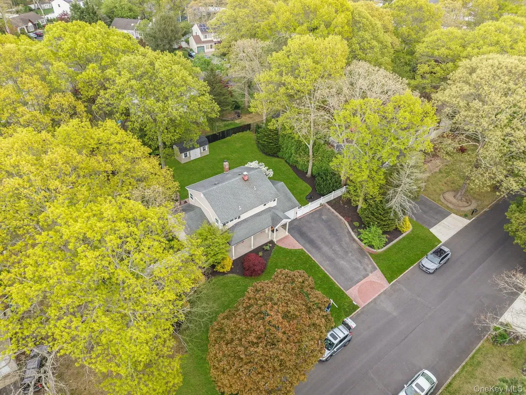 37 Marc Drive Ridge NY 11961