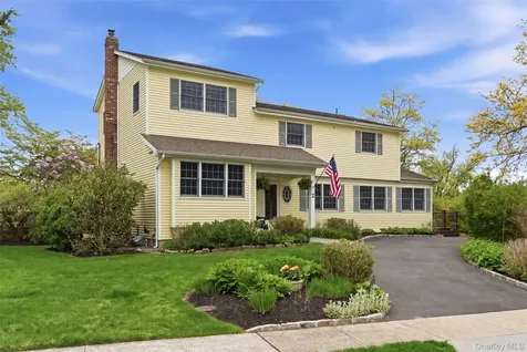 2 W Oak Hill Drive Oyster Bay NY 11771