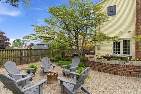 2 W Oak Hill Drive Oyster Bay NY 11771
