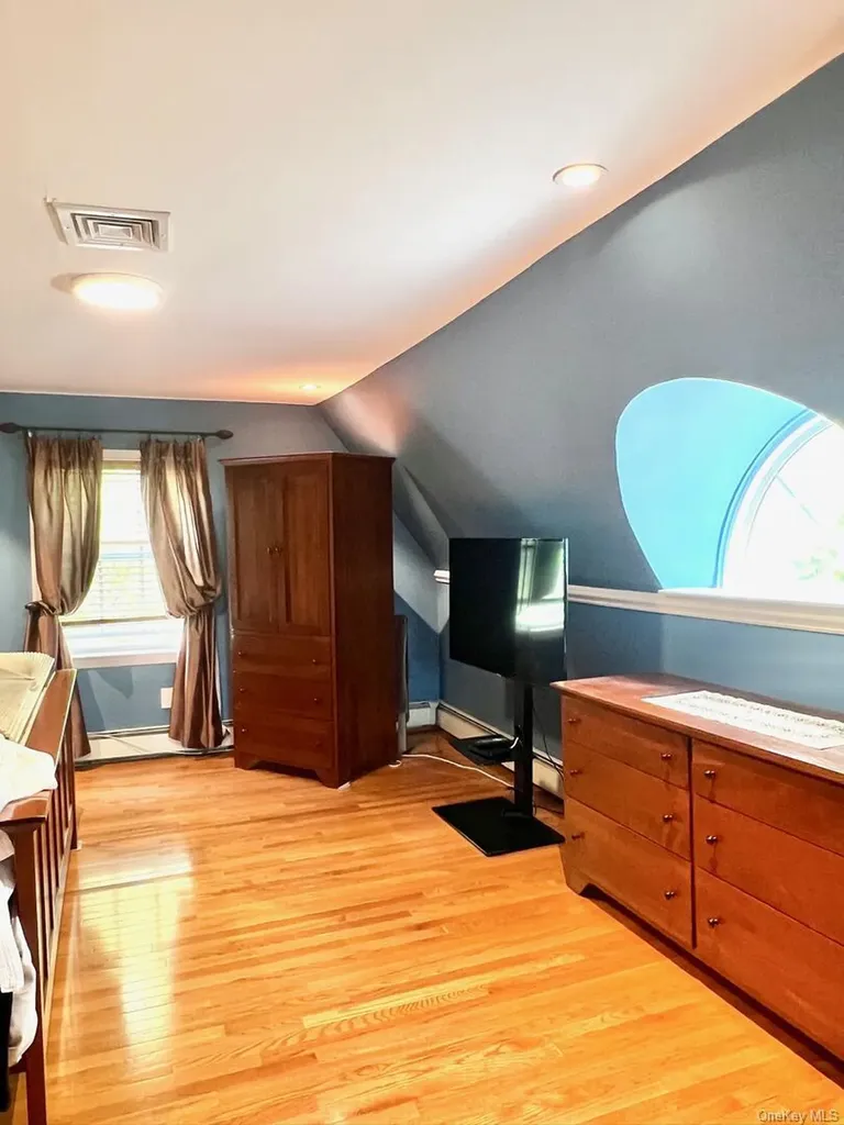 Bayside NY 11361