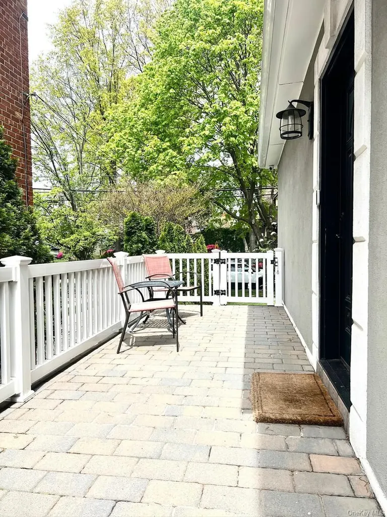 Bayside NY 11361