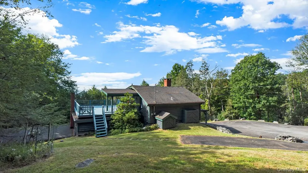 376 Abbey Road Mount Tremper NY 12457