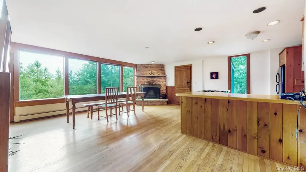 376 Abbey Road Mount Tremper NY 12457
