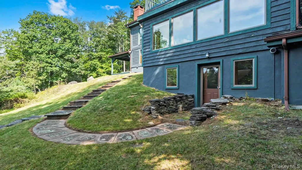 376 Abbey Road Mount Tremper NY 12457