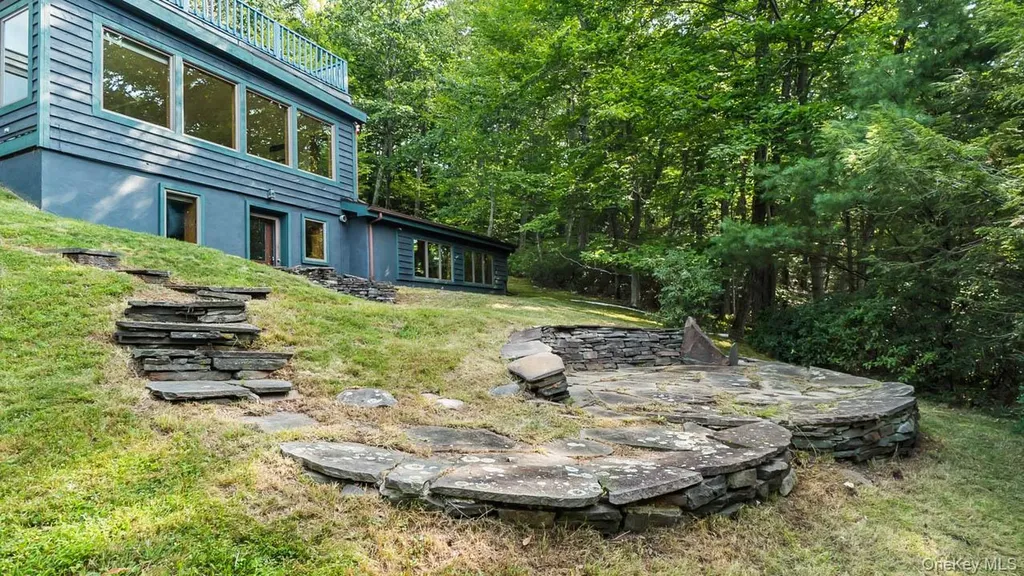376 Abbey Road Mount Tremper NY 12457