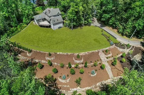 237 South Mountain Road New City NY 10956