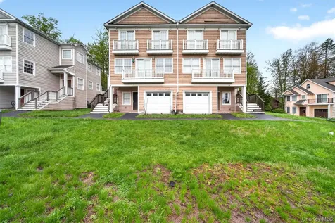 27 Estate Court White Lake NY 12786