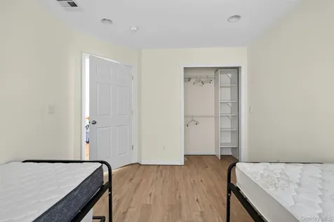 27 Estate Court White Lake NY 12786