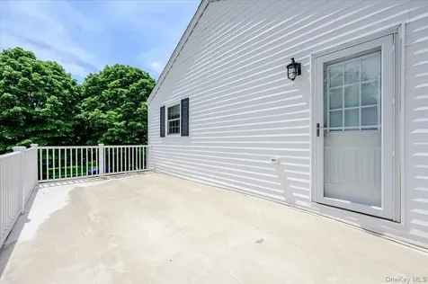 427 Westminster Road Rockville Centre NY 11570