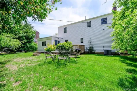 427 Westminster Road Rockville Centre NY 11570