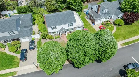 427 Westminster Road Rockville Centre NY 11570