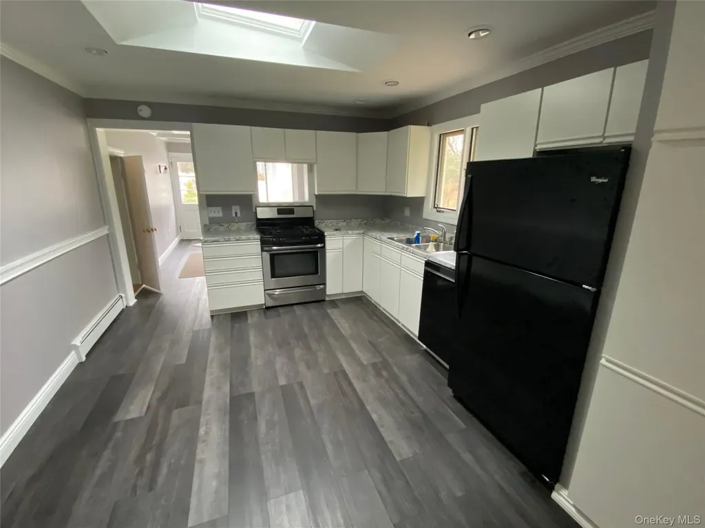 531 Montauk Highway Westhampton Beach NY 11978