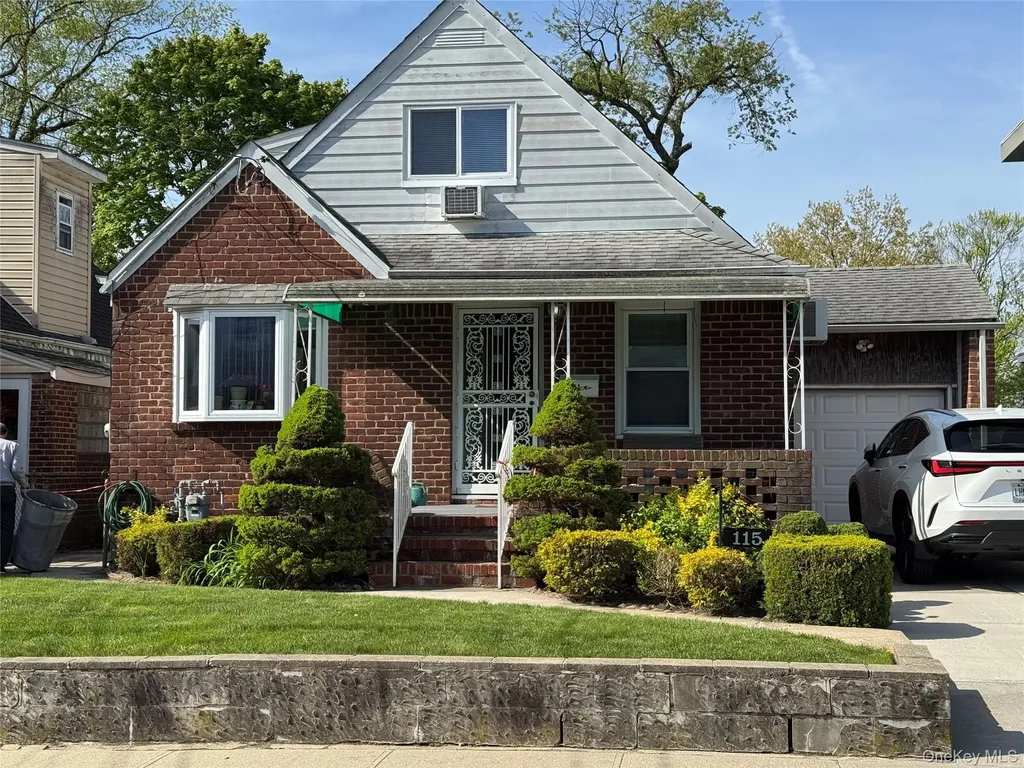 115 Freeman Avenue Elmont NY 11003