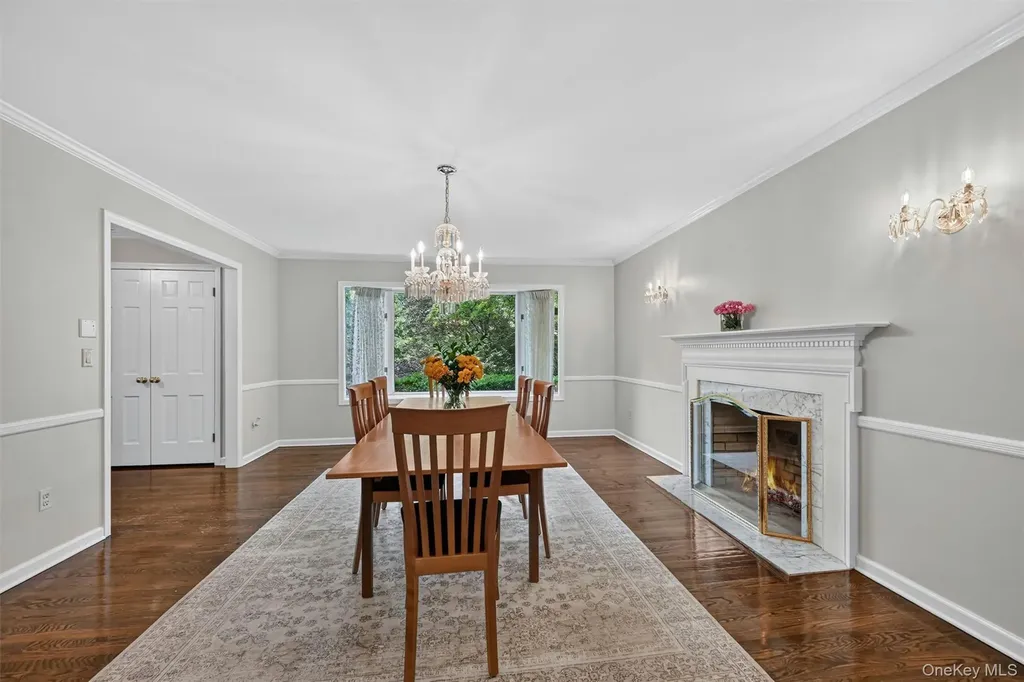 1 Vivian Place Montebello NY 10901