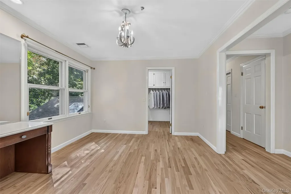 1 Vivian Place Montebello NY 10901