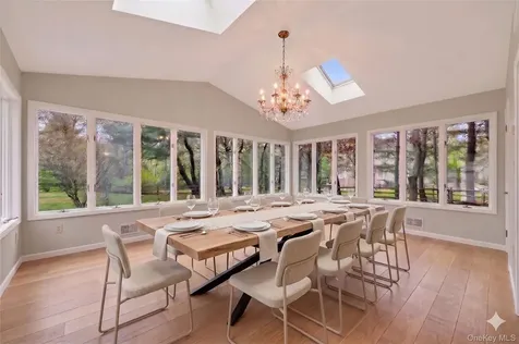 1 Vivian Place Montebello NY 10901