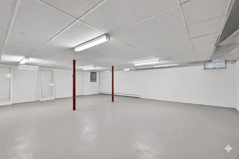 1 Vivian Place Montebello NY 10901