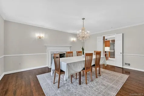 1 Vivian Place Montebello NY 10901