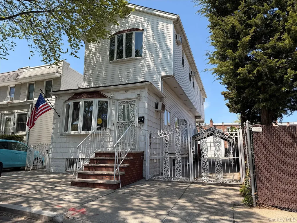 8835 75th Avenue Glendale NY 11385