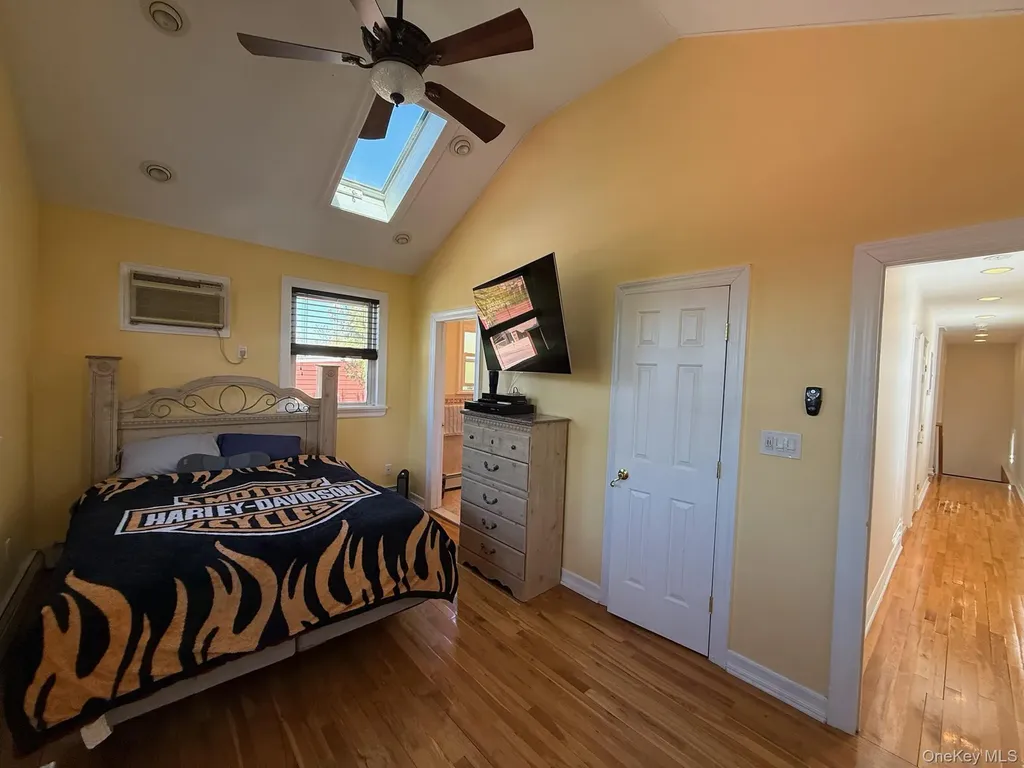 8835 75th Avenue Glendale NY 11385