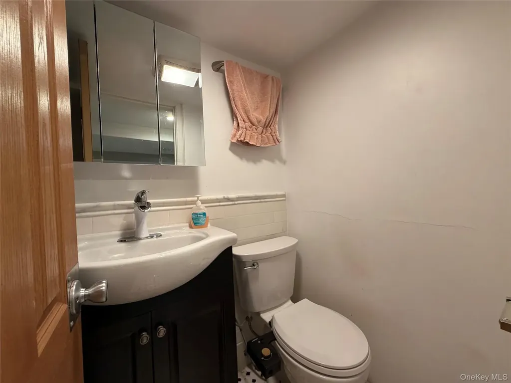 8835 75th Avenue Glendale NY 11385