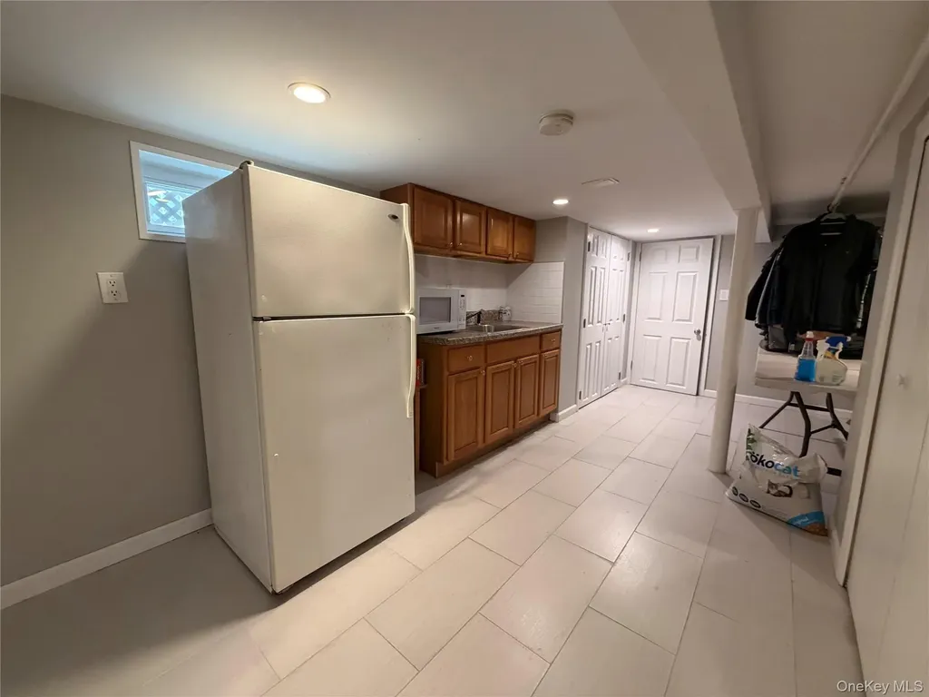 8835 75th Avenue Glendale NY 11385
