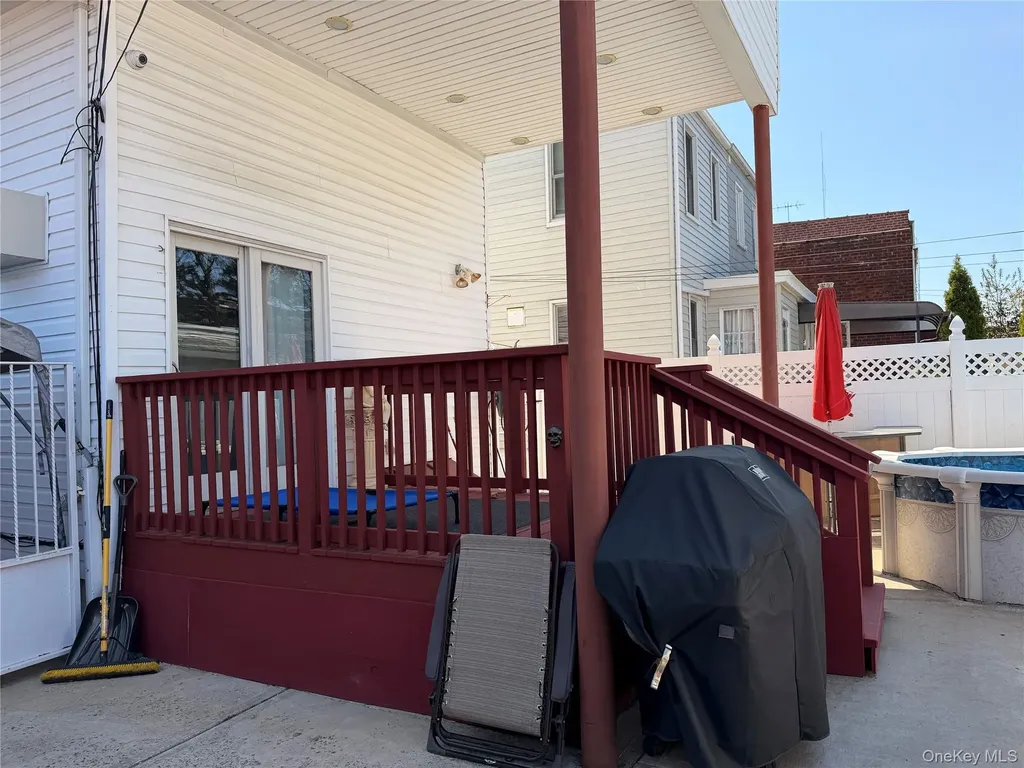 8835 75th Avenue Glendale NY 11385