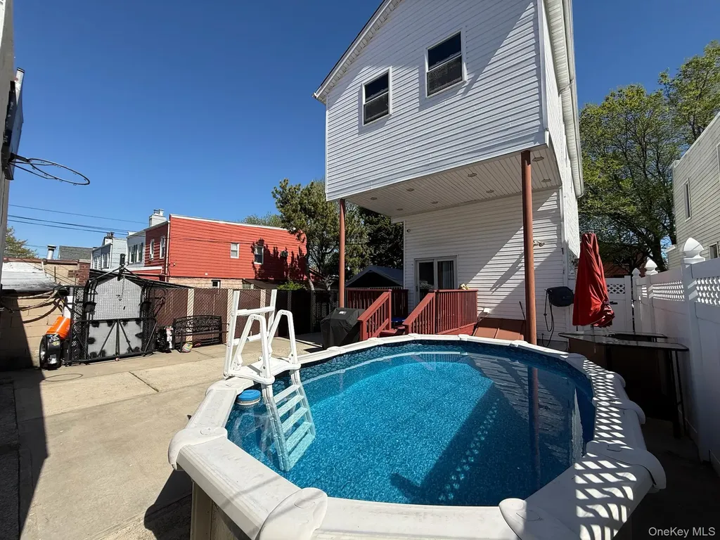 8835 75th Avenue Glendale NY 11385