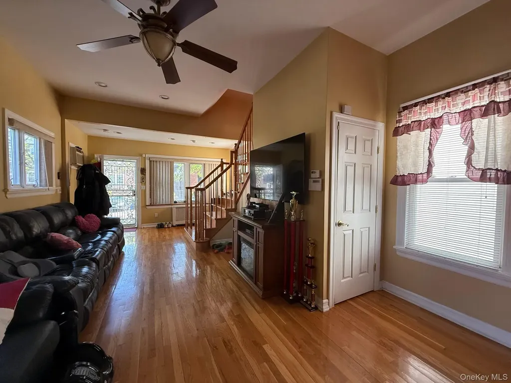 8835 75th Avenue Glendale NY 11385
