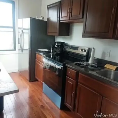 124 S 11th Avenue Mount Vernon NY 10550
