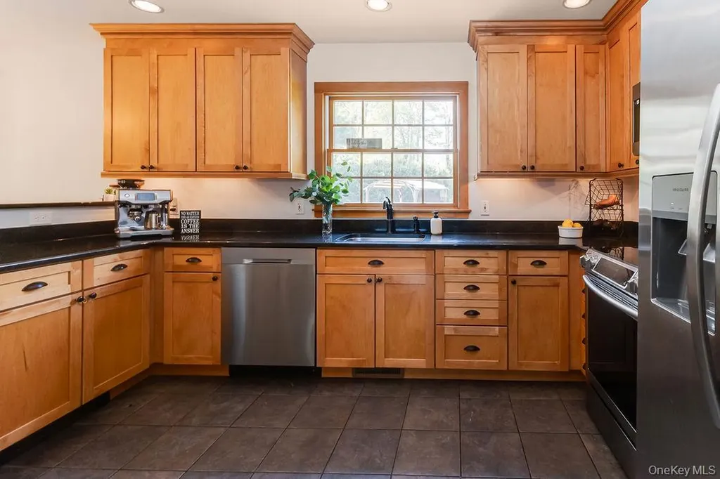 58 Cherry Lane Smithtown NY 11787