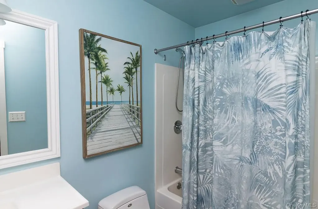 58 Cherry Lane Smithtown NY 11787